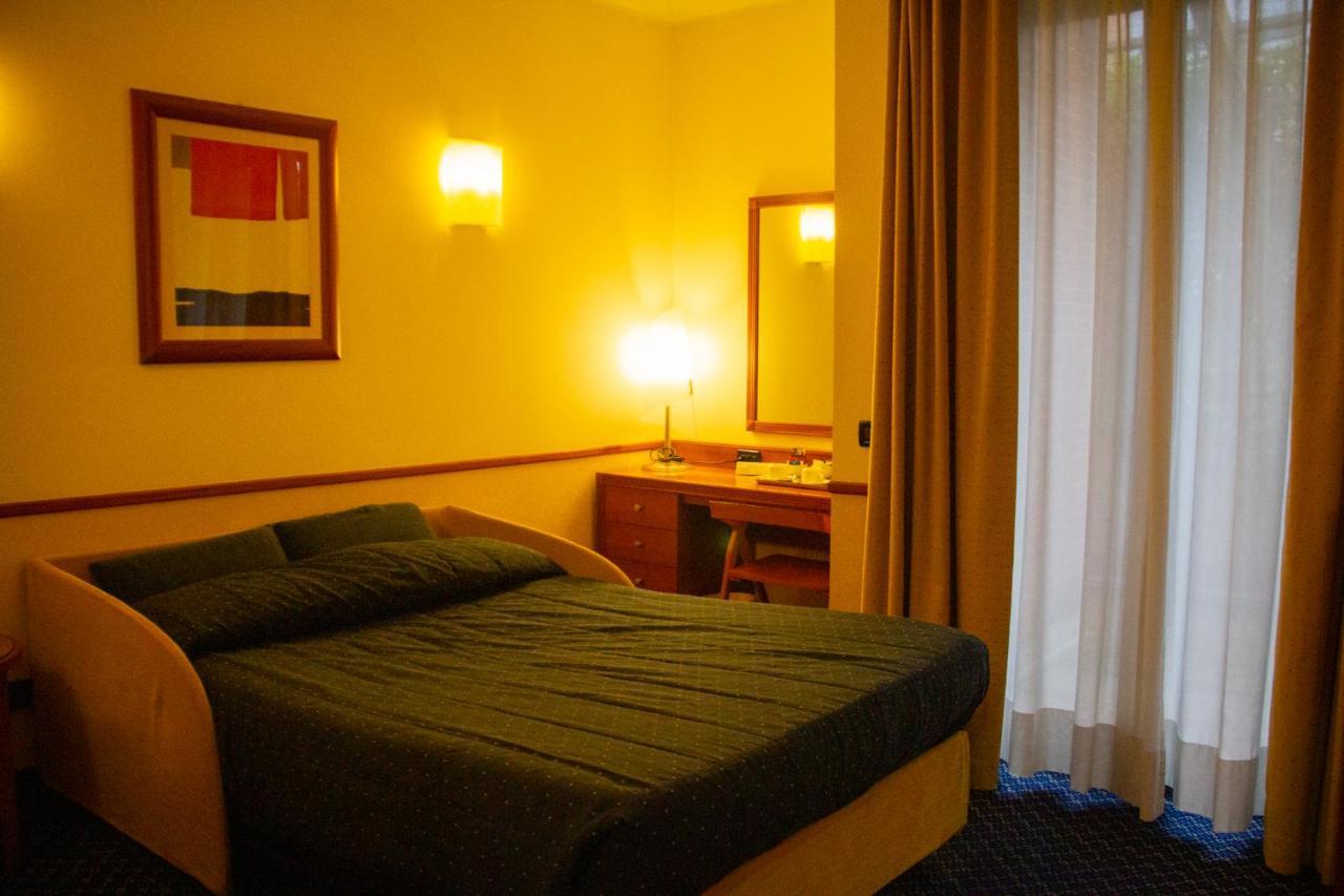 Pacific Hotel Fortino Турин Экстерьер фото