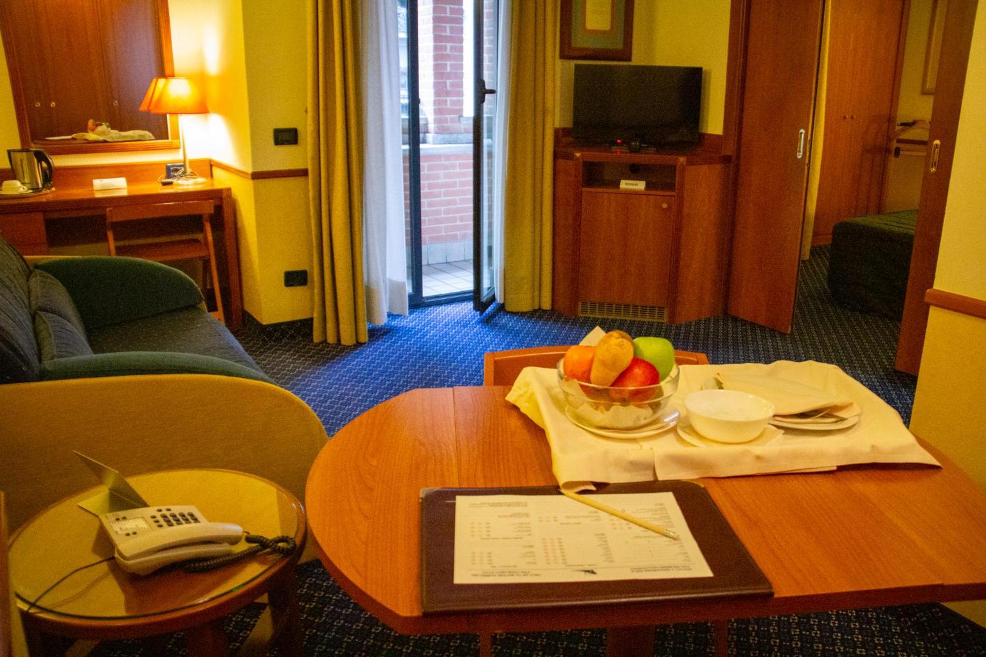 Pacific Hotel Fortino Турин Экстерьер фото
